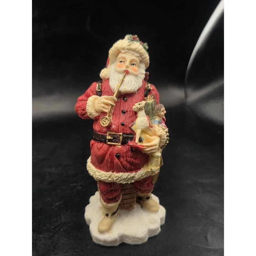 Vintage The International Santa Claus Collection United States Figurine